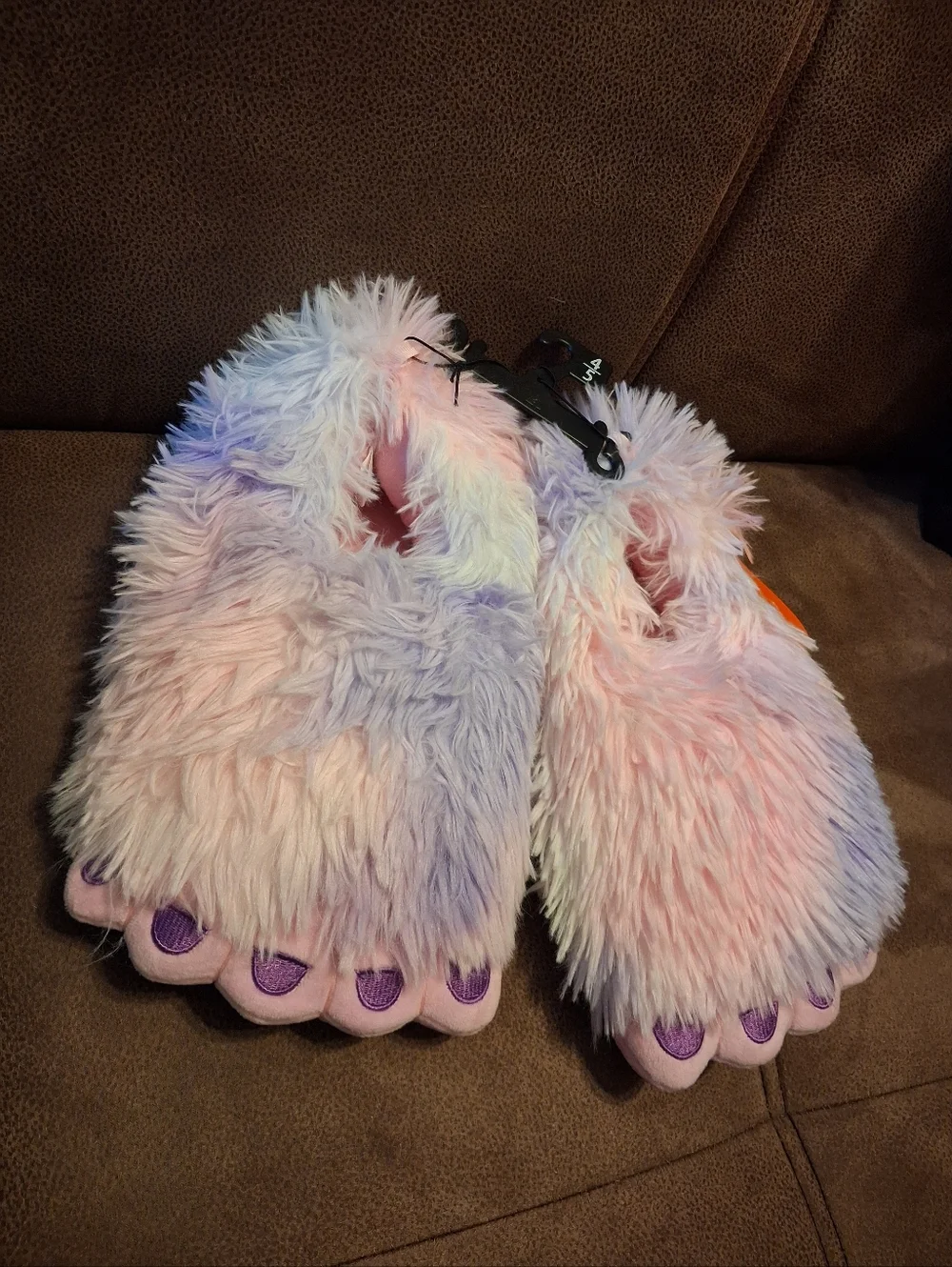 Wonder Nation Kids Tie Dye Pink And Purple Monster Yeti Slippers Size 4/5
